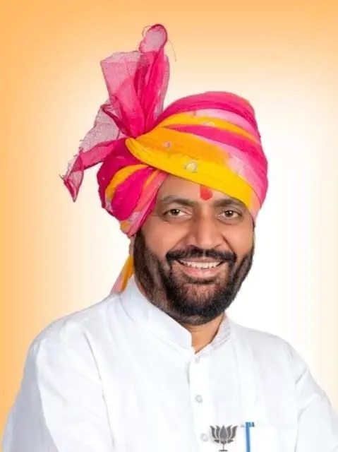 मुख्यमंत्री नायब सिंह सैनी ने पंजाब दौरे के दौरान दिव्य ज्योति जागृति संस्थान पहुंचे