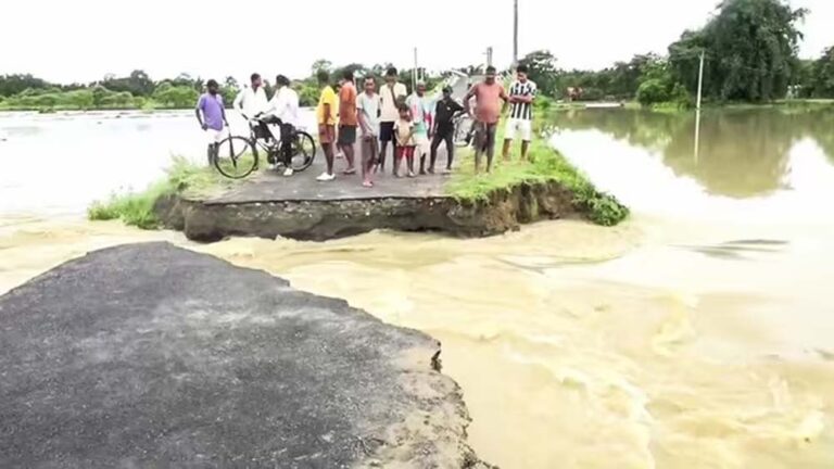असम में बाढ़ का कहर, मृतकों की संख्या 99 पहुंची, 1.47 लाख लोग प्रभावित