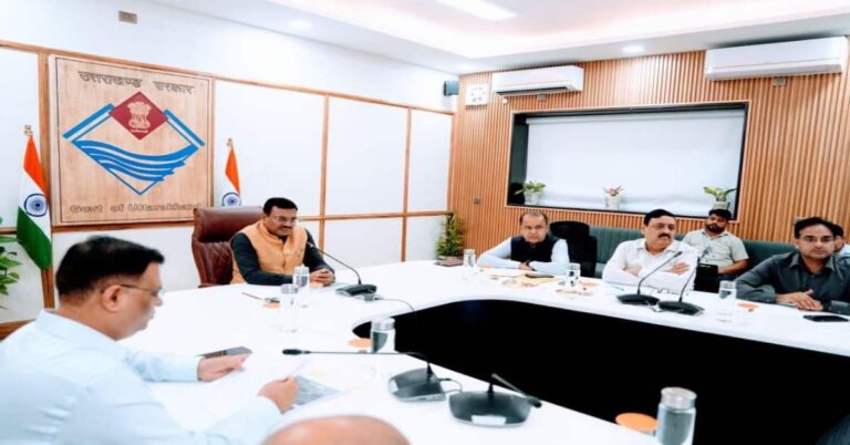 Uttarakhand News: कुंभ 2027 में आस्था के सैलाब के बीच सुरक्षा की चुनौती, आपदा से निपटने के लिए सेक्टरवार इवैक्यूएशन प्लान तैयार: मुख्य सचिव आनन्द बर्द्धन….