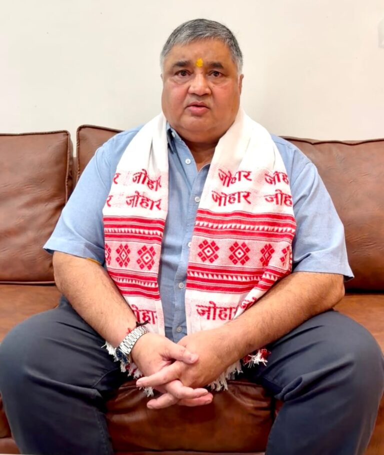 पर्यटन एवं संस्कृति मंत्री राजेश अग्रवाल ने दिया स्वदेशी अपनाने का संदेश, राष्ट्रीय हथकरघा दिवस पर बुनकरों के सम्मान और श्वोकल फॉर लोकलश् अभियान को मजबूत बनाने की अपील…..