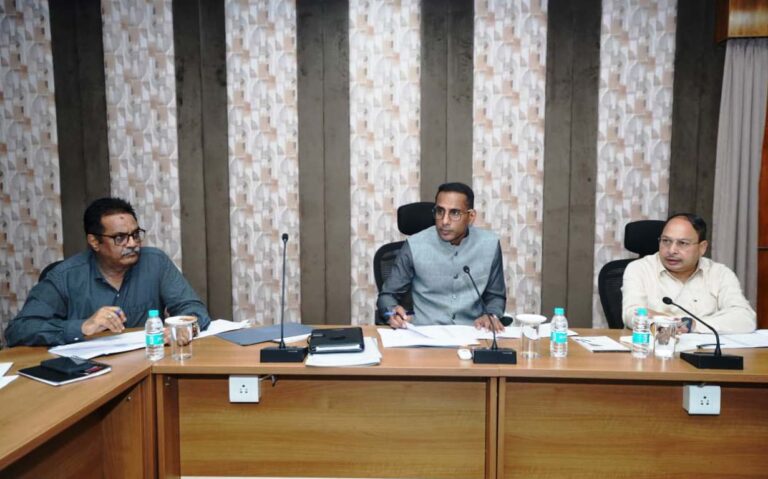 बस्तर में कनेक्टीविटी बढ़ाने विशेष जोर, सड़कों और पुल-पुलियों के काम दिसम्बर तक पूर्ण करने के निर्देश…..