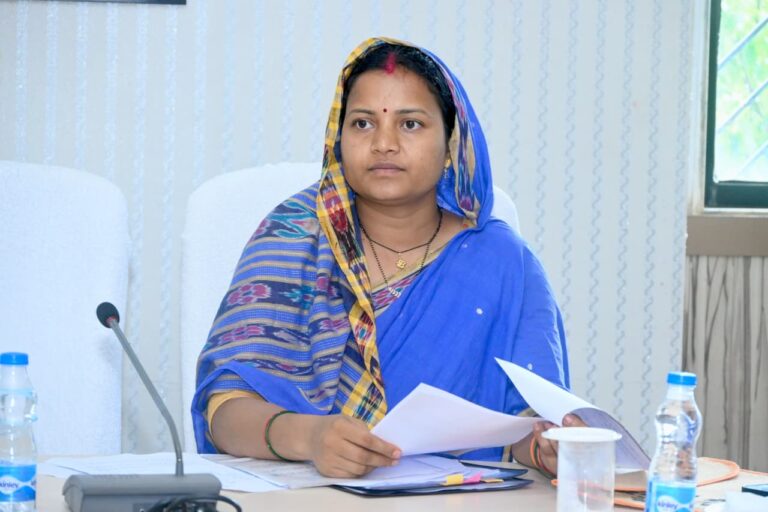 मंत्री लक्ष्मी राजवाड़े ने ली समाज कल्याण विभाग की उच्चस्तरीय समीक्षा बैठक, योजनाओं के प्रभावी क्रियान्वयन और हितग्राहियों तक समयबद्ध लाभ पहुंचाने के निर्देश….