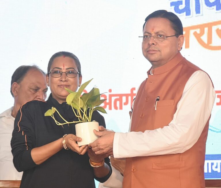 उत्तराखंड में खेल प्रतिभाओं का महाकुंभ शुरू, धामी-आर्या ने किया शुभारंभ; पारंपरिक खेलों को भी मिला मंच