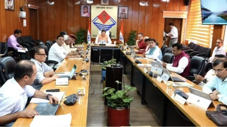 Uttarakhand News: उत्तराखंड के इस जिले में पहली बार होगी कैबिनेट बैठक, 4 अक्टूबर को बनबसा पहुंचेगी धामी सरकार; NHPC परिसर में जुटेगा मंत्रिमंडल…..