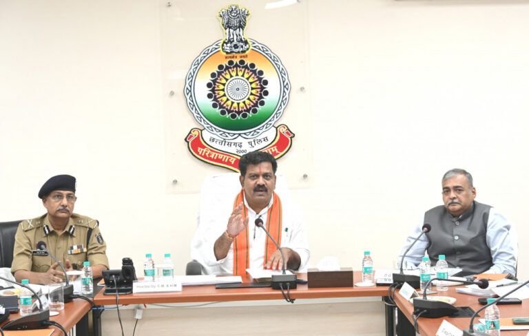 नवीन आपराधिक कानूनों के क्रियान्वयन में तेजी लाएं, प्रत्येक मापदंड पर दिखे ठोस सुधार- उप मुख्यमंत्री विजय शर्मा….