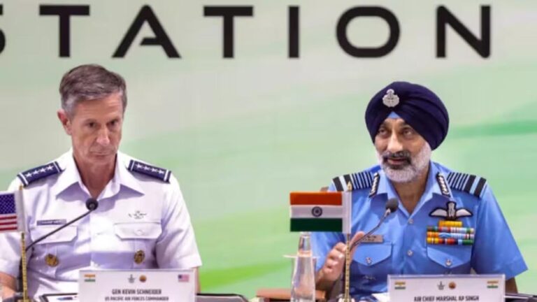 F-35 पर अमेरिका को वायुसेना प्रमुख एपी सिंह का तंज, बोले- विमान के पास भी नहीं जाने देते