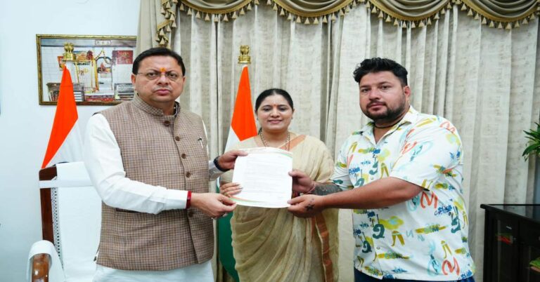 Uttarakhand News: कहां लापता हुईं रेशमा देवी? CM धामी ने लिया मामले का संज्ञान, SSP टिहरी को फोन कर दिए तलाश तेज करने के निर्देश, परिजनों को हरसंभव मदद का भरोसा…..