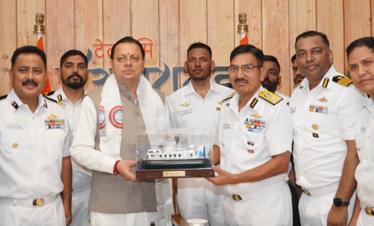 माउंट मुकुट ईस्ट फतह कर लौटा तटरक्षक बल का दल, अब 2027 के एवरेस्ट अभियान की तैयारी