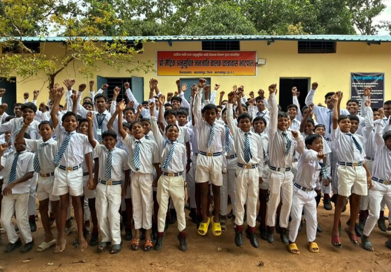 जहां 15 वर्षों तक था सुरक्षा बलों का ठिकाना, वहां अब बच्चे संवार रहे भविष्य, अबूझमाड़ में बदलाव की तस्वीर, बस्तर संभाग में पहली बार पूर्व सुरक्षा कैंप बना विद्यार्थियों का छात्रावास…..
