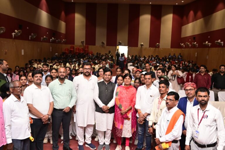 विकसित भारत @2047 के संकल्प को साकार करने में युवाओं की होगी निर्णायक भूमिका : विश्व विजय सिंह तोमर….